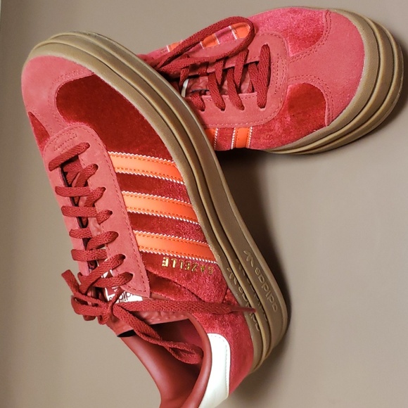 Adidas Gazelle 7 red and orange suede, velvet platform sneakers for women NWOT - Picture 6 of 7